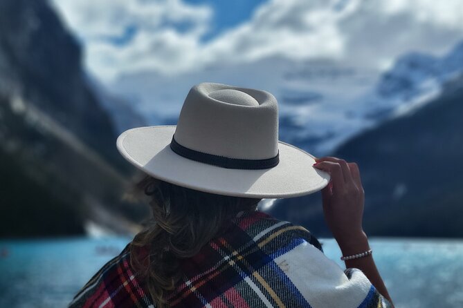 2 Day Guided Tour in Banff National Park - Banff Avenue gives you two hours for lunch and wandering