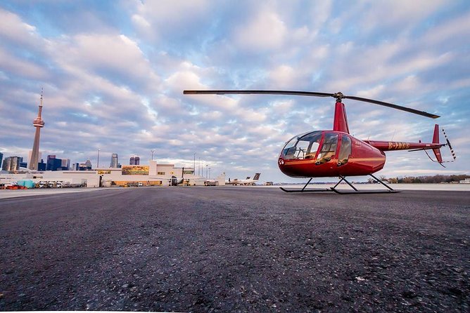 20 km Helicopter Tour over Toronto - What Happens at Billy Bishop Toronto City Airport