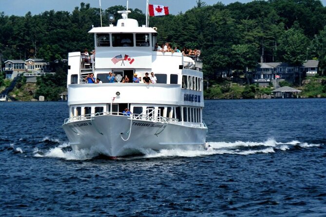 3-Hour 1000 Islands Cruise from Gananoque with views of Boldt Castle - The 1000 Islands Tower from river level