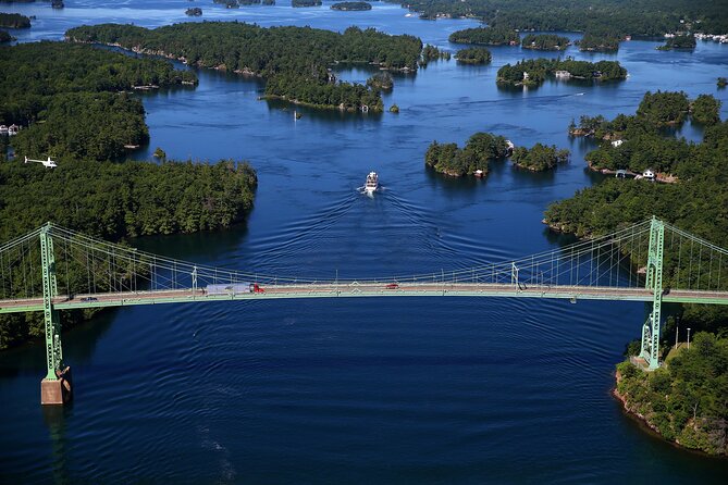 3-Hour 1000 Islands Cruise from Gananoque with views of Boldt Castle - What the three-hour boat ride feels like