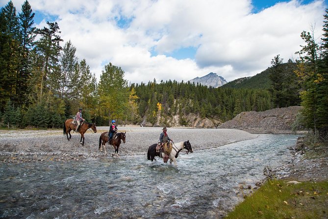 4 Hour Sulphur Mountain Horseback Ride - Mount Rundle and the short snack break