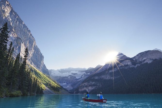 5 Day Rockies Mountains and Glaciers Tour, Icefield Parkway Hotel - Lodging, transport, and group size