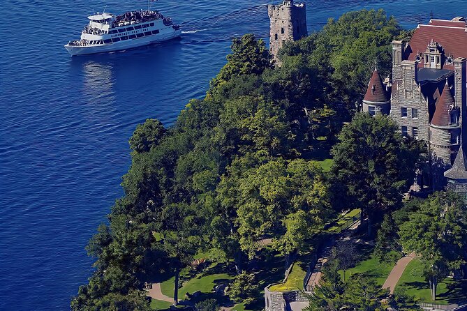 5-Hour 1000 Islands Boldt Castle Stopover Cruise from Gananoque - Millionaires Row and the curious case of Zavikon Island