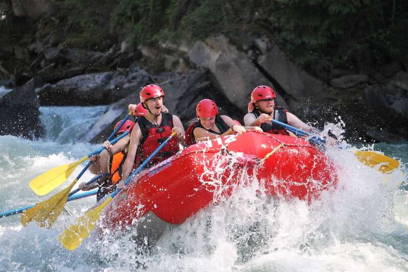 5-Hour Fraser River Rafting in Jasper National Park - The ride back to Jasper