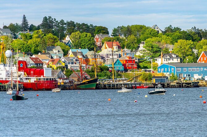 5 Hours Peggys Cove,Mahone Bay, Lunenburg Tour - Key points to know before booking