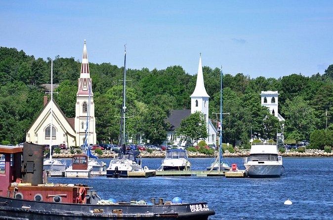 5 Hours Peggys Cove,Mahone Bay, Lunenburg Tour - Lunenburg’s UNESCO-listed Old Town