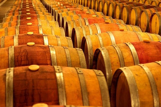 8 Hour Ontario Wine Tour with Cheese and Charcuterie - The winery lineup, from Inniskillin to Peller Estates