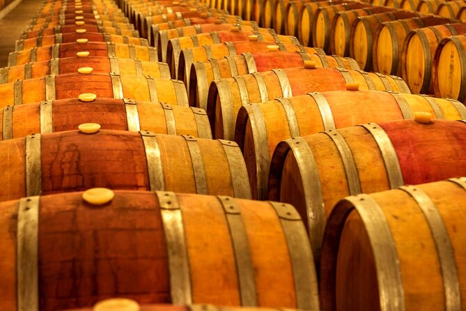 8 Hour Ontario Wine Tour with Cheese and Charcuterie - Why private transportation changes the day