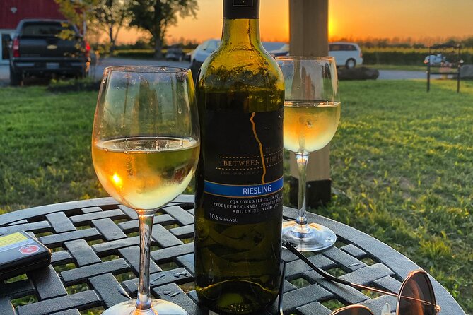 A Twilight Wine Adventure with 3-Course Dinner - Key points to know before booking