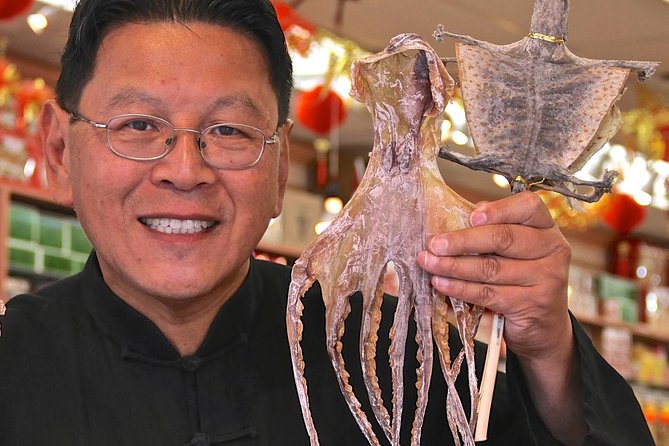 A Wok Around Chinatown: Culinary and Cultural Walking Tour Led by a Chef - Why this Chinatown tour is more than a food crawl