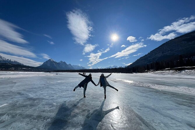 Abraham IceBubble, Peyto, Bow Lake with Snowshoeing& Icewalk - Peyto Lake: a short walk to a famous viewpoint