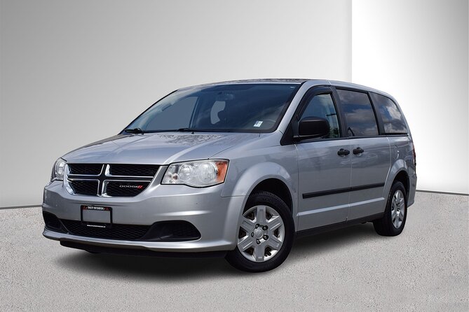 Airport Shuttle: Calgary Airport <—-> Downtown Calgary - Who should book this private shuttle