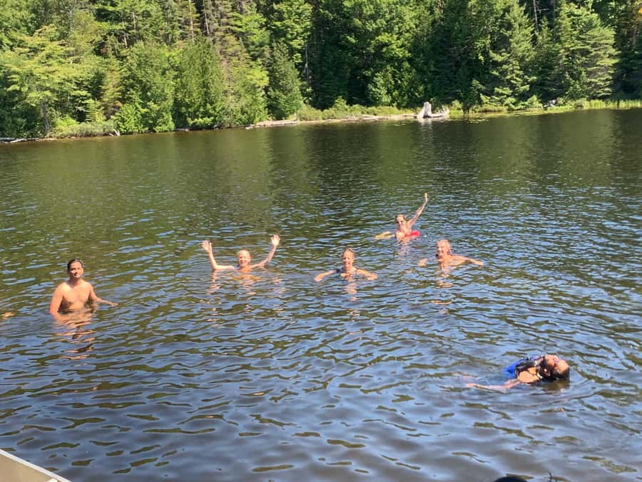 Algonquin Park Hiking: Adventure Tour from Toronto - What to pack for a 12-hour day