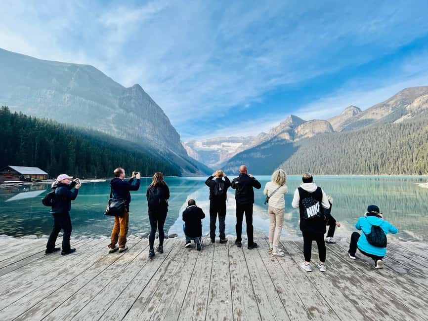 All-Inclusive Private Banff Tour with Hotel Transfer - Surprise Corner and Bow Falls add Banff atmosphere