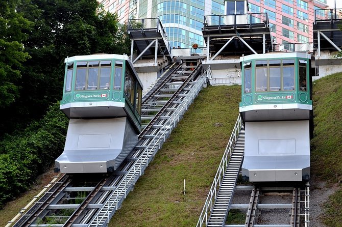 Amazing Scavenger Hunt: Hunt Along Niagara Falls - Niagara SkyWheel for a different angle