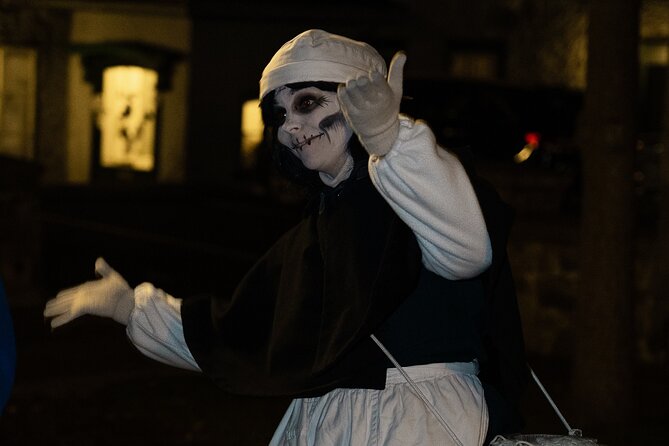 Animated Crime Walking Tour in Old Quebec - Is $21.45 good value for 90 minutes?
