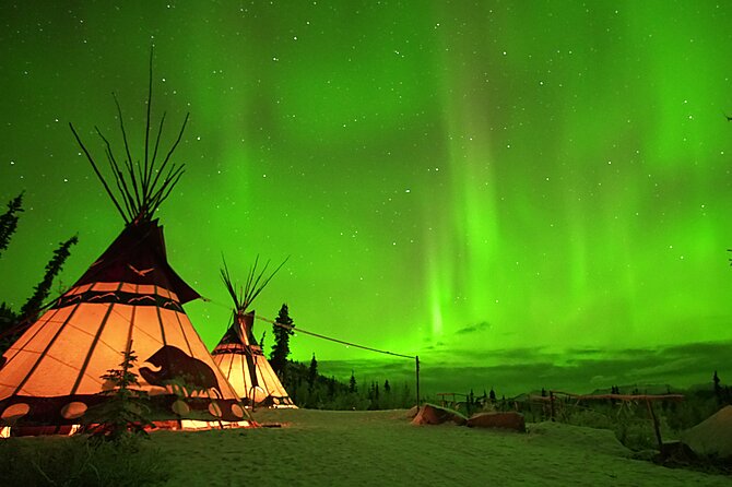 Arctic Day: Aurora Viewing Tour | late night - The central risk: nature makes the rules