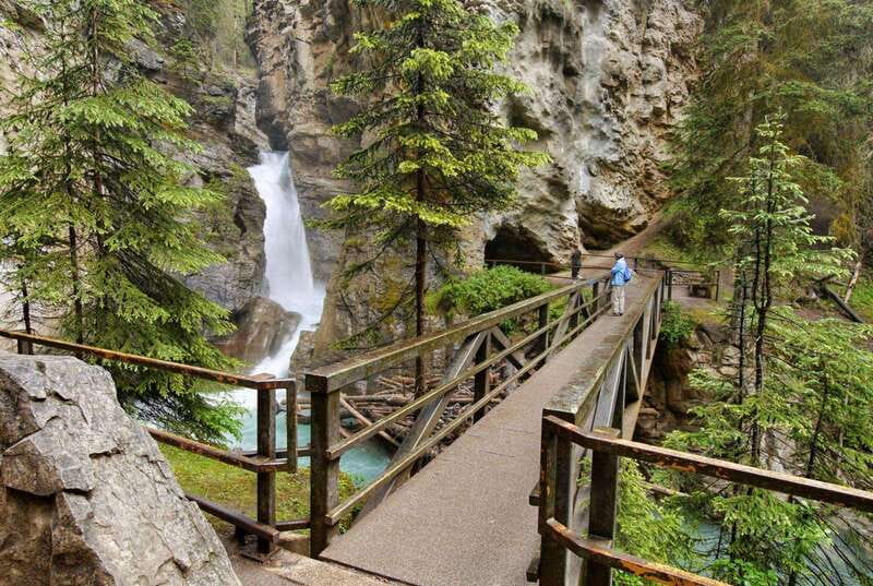 Banff: 4-Hour E-Bike and Walking Tour in Johnston Canyon - Who should book this Banff e-bike tour?