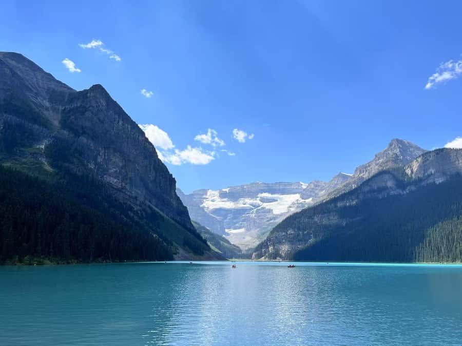 Banff/Calgary:Lake Louise,Moraine Lake,Emerald Lake Day Tour - Emerald Lake brings a quieter mood