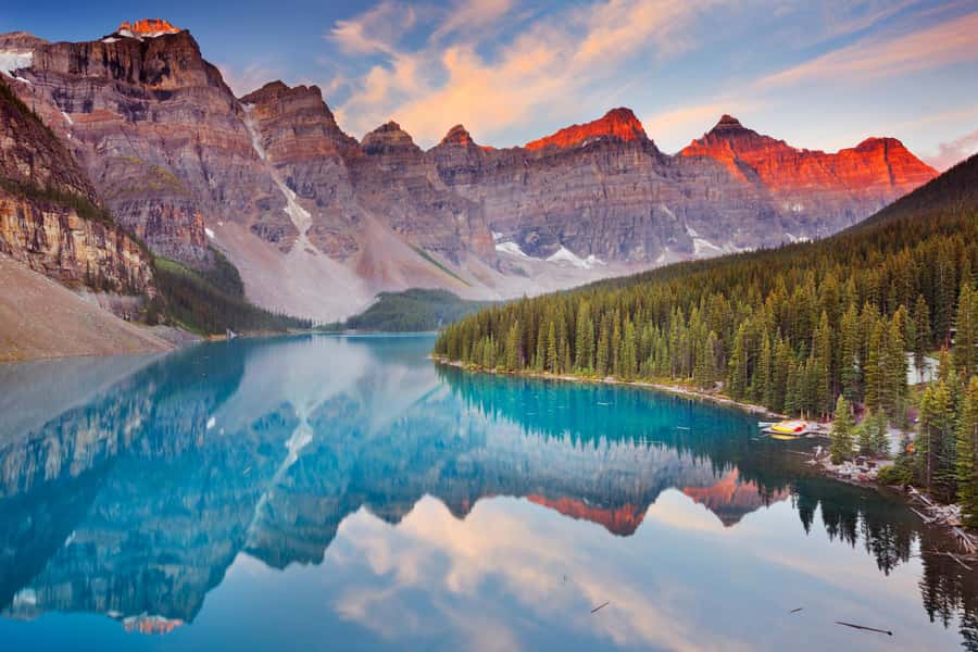 Banff/Canmore: Moraine Lake 1.5h & Lake Louise Half-Day Tour - Moraine Lake: One and a Half Hours for the Big View