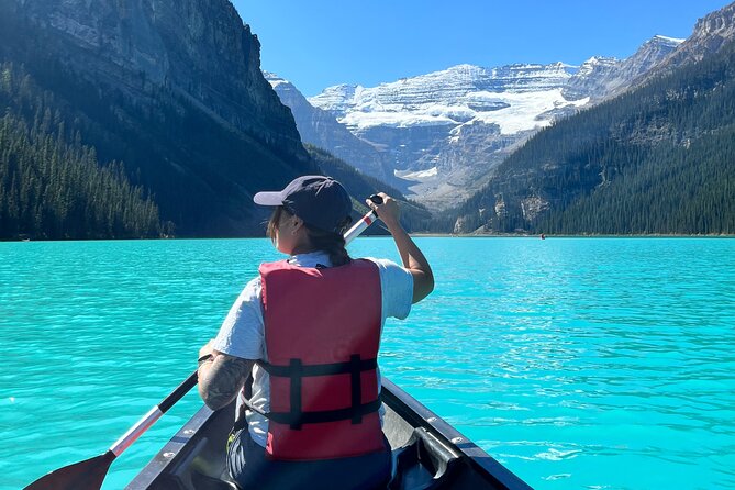 Banff/Canmore: Moraine Lake & Lake Louise Combo Tour - The scenic road to Lake Louise