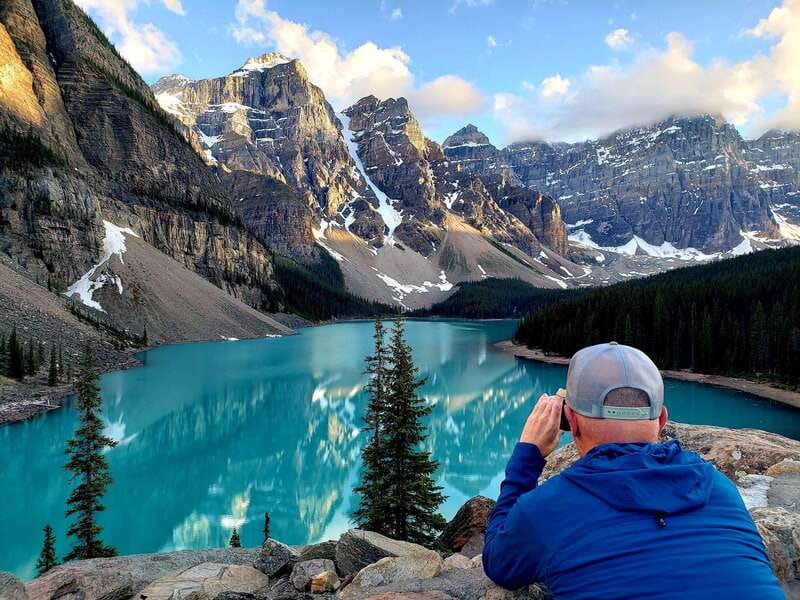 Banff/Canmore- Moraine Lake & Louise-Morning or Sunset Tour - Should you book the Moraine Lake and Lake Louise tour?