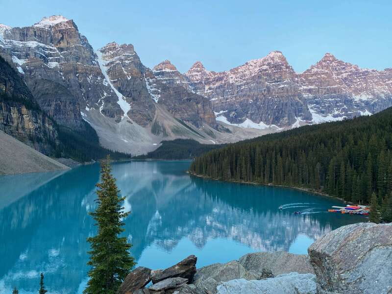 Banff/Canmore: Moraine Lake w/ Lake Louise Option - Choosing between the Moraine Lake and two-lake options