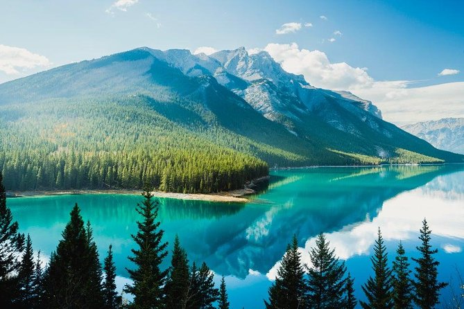 Banff Day Trip From Calgary - Two Jack Lake and the final scenic pause