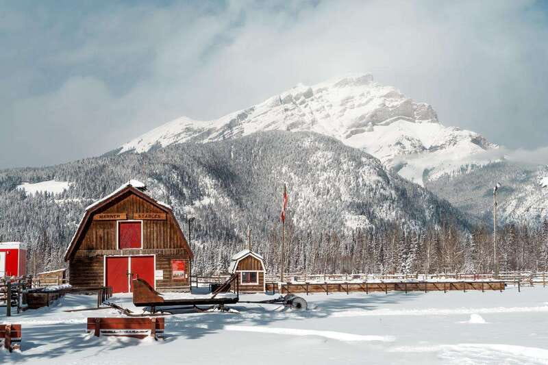 Banff: Family Friendly Horse-Drawn Sleigh Ride - Rundle Mountain, Cascade Mountain, and the valley views