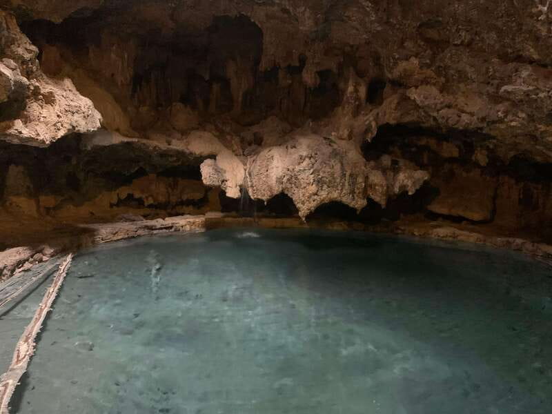 Banff: Gondola Cave Basin, Johnston Canyon & Lake Minnewanka - Johnston Canyon’s waterfalls and turquoise pools