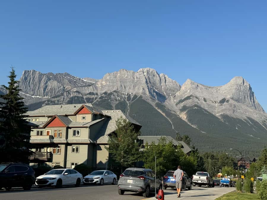 Banff: Gondola, Hot Springs, Bow falls & Three lakes tour - Bow Falls and Surprise Corner