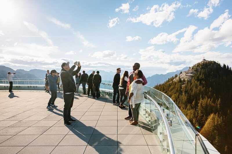 Banff: Gondola Ticket and Johnston Canyon Hiking Tour - Time at the Fairmont Banff Springs Hotel