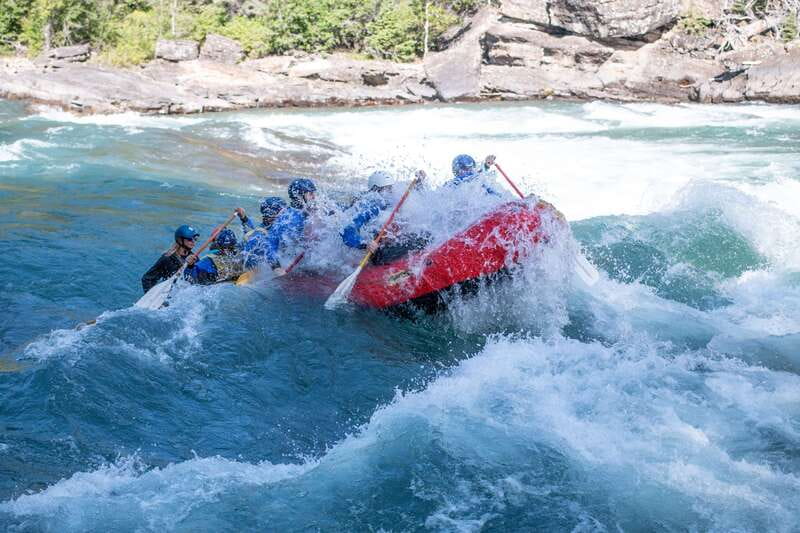 Banff: Horseshoe Canyon Whitewater Rafting Tour - The 210-minute itinerary, from base camp to river
