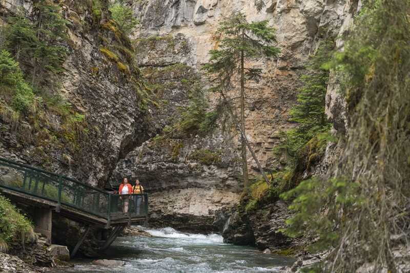 Banff: In-Depth Banff Area & Canyon Day Tour - How the schedule feels in real use