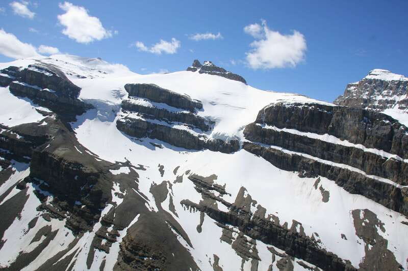 Banff/Jasper: Canadian Rockies Scenic Helicopter Tour - The 20-minute flight and Abraham Lake