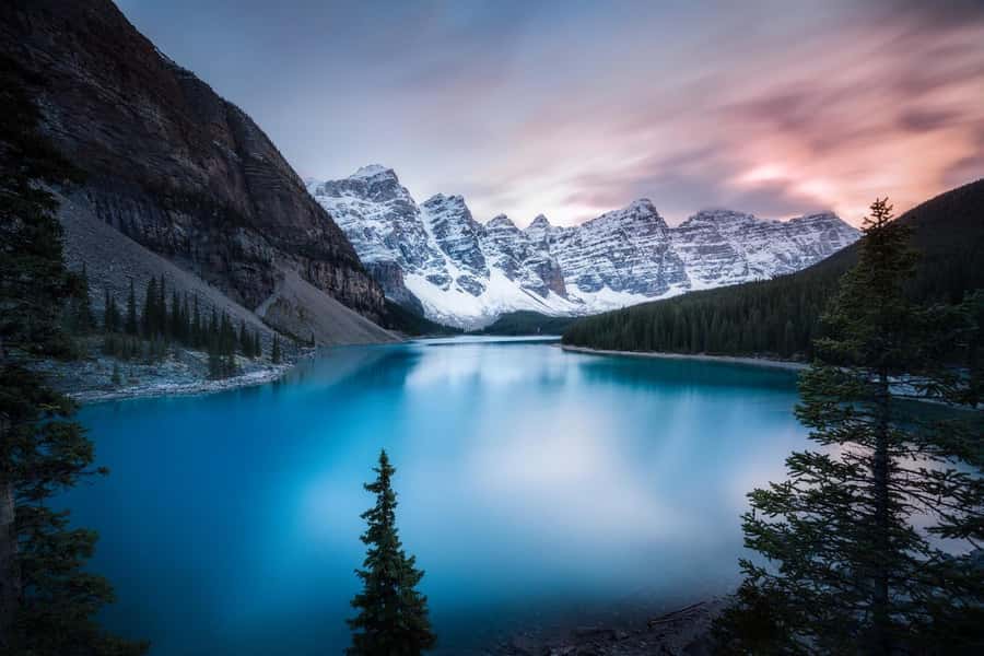 Banff: Lake Louise, Moraine, Emerald Lake & Canyon Day Trip - Why this $50 day trip works