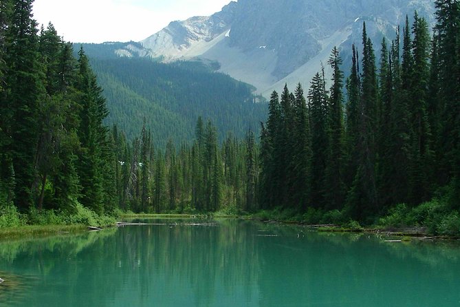 Banff, Lake Louise & Yoho National Parks 2-Day Tour - Overnight arrangements and the value of the package