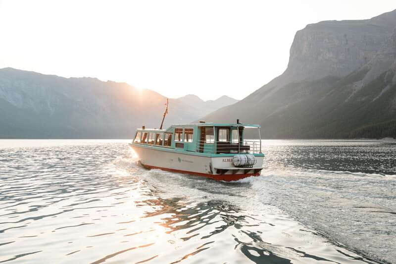 Banff: Lake Minnewanka Cruise - Key points to know before you go