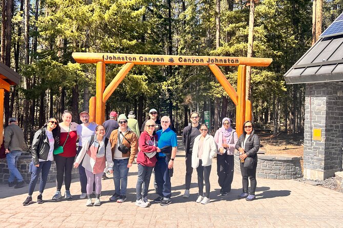 Banff Town ,Lake Louise, Moraine , Emerald & Johnston Canyon Tour - How tiring is the 10-hour schedule?