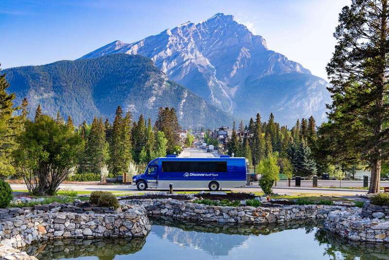 Banff: Wildlife and Sightseeing Minibus Tour - Key points at a glance
