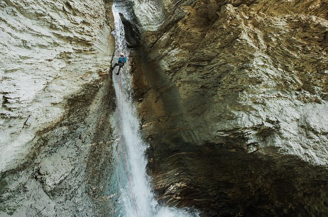 Beartooth Canyon- Half Day Canyoning Tour - Golden, BC - What the guides add to the experience