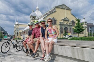 Best of Ottawa Neighbourhoods & Nature Bike Tour