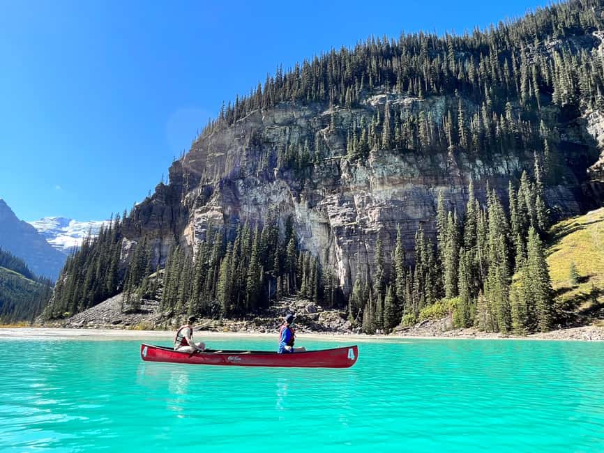 Bestseller from Canmore/Banff: Lake Louise Adventure - What to pack for a mountain day