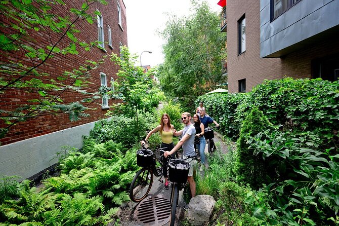 Bike / E-bike tour : Plateau, Mile-End, Jean-Talon Market by Fitz - Mile End and the St-Viateur bagel stop