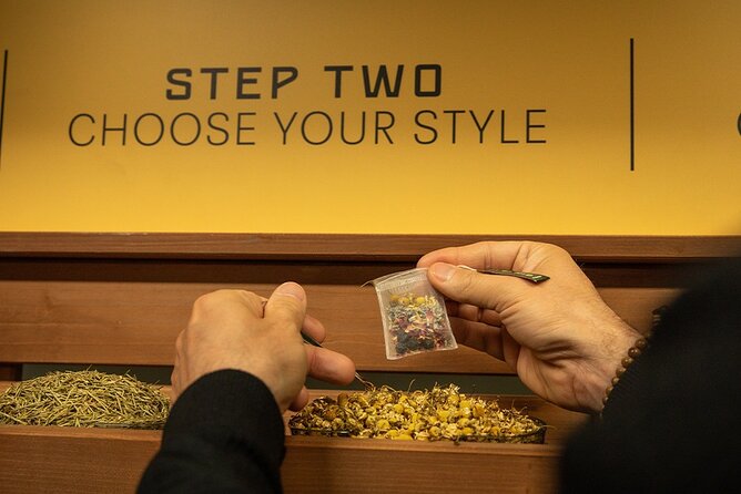 Blend Your Own Gin Experience in Banff - Choosing botanicals for a custom gin