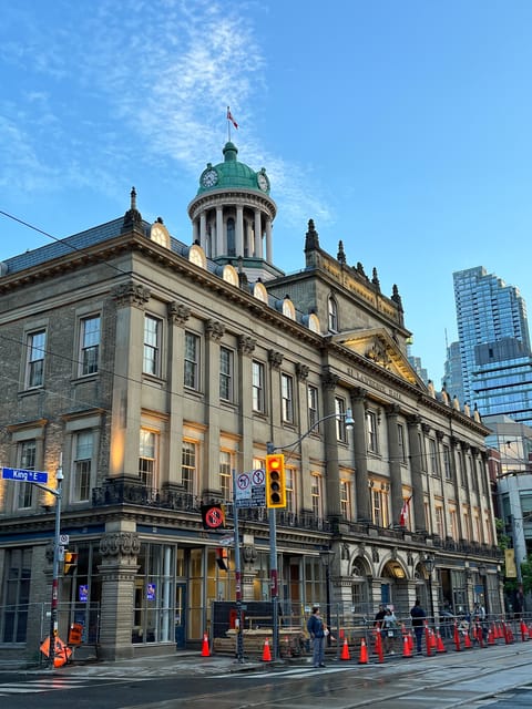 Brothels of Old Toronto Walking Tour - Codes, interiors, architecture, and Victorian fashion