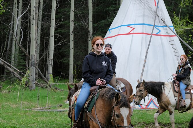 Buffalo Loop 1-Hour Horseback Trail Ride in Kananaskis - Choosing and meeting your horse