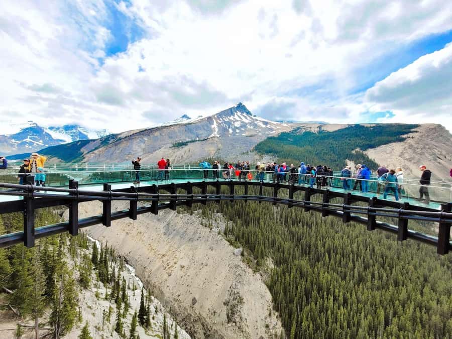 Calgary Banff: Columbia Icefield, Skywalk and Lakes Day Tour - The optional Glacier Adventure