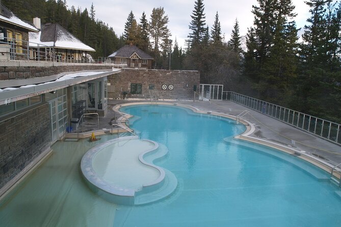 Calgary/Banff: Gondola, Upper Hot Spring, Bow Fall & Top 3 Lakes - Banff town adds shops, food, and a change of pace