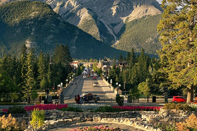 Calgary/Banff: Gondola, Upper Hot Spring, Bow Fall & Top 3 Lakes - The Banff Gondola is the day’s main paid attraction